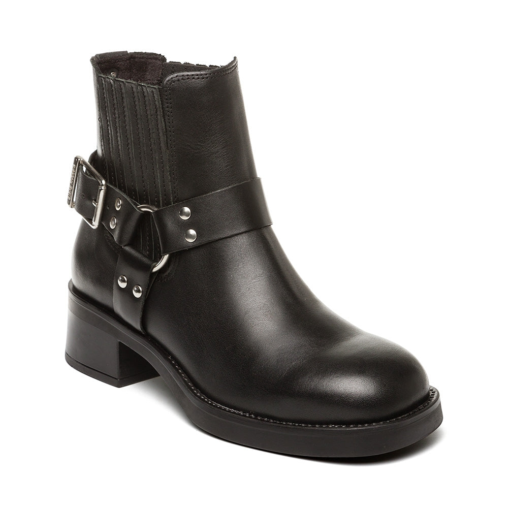 BREAKER BLACK LEATHER- Hover Image